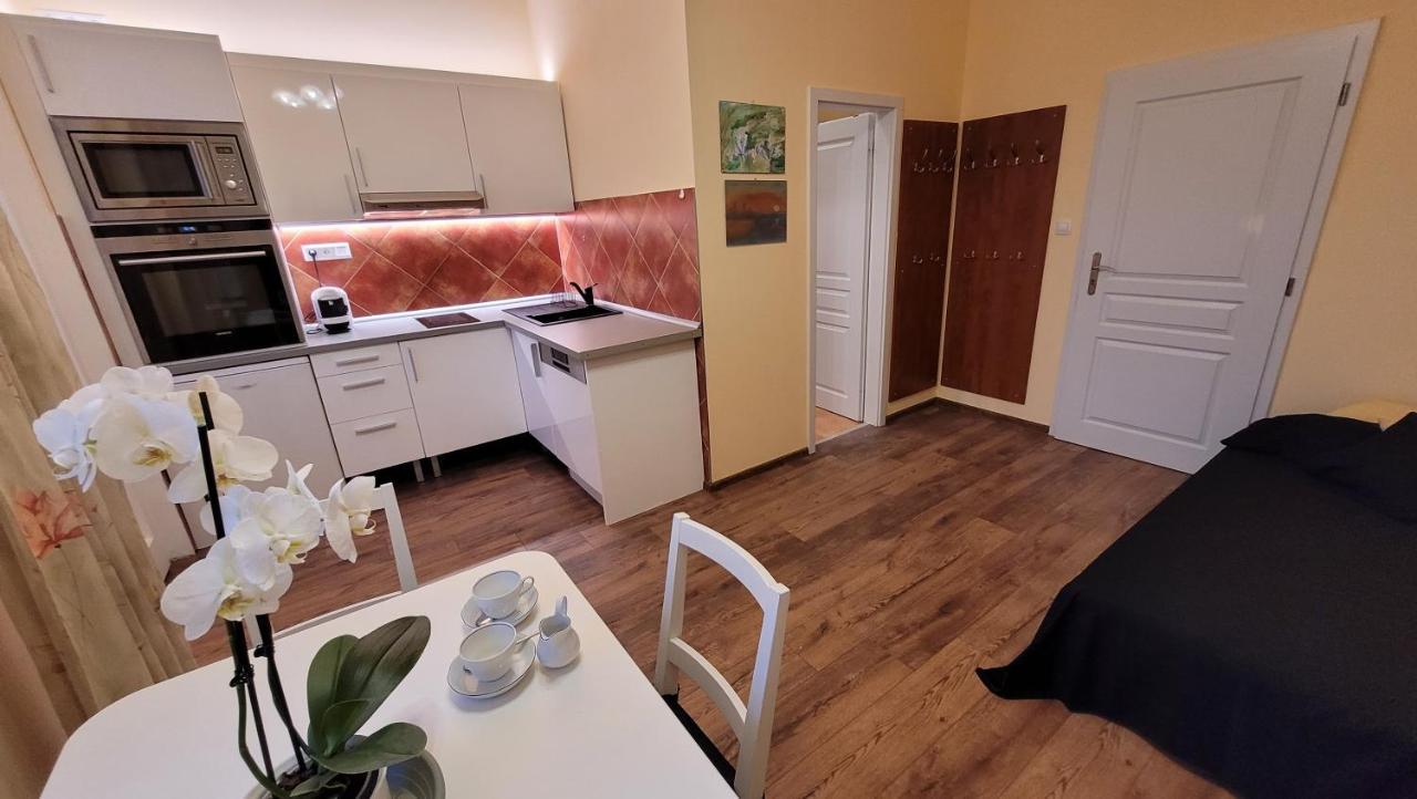 Apartmán U kolonády Marianske Lazne Exterior foto